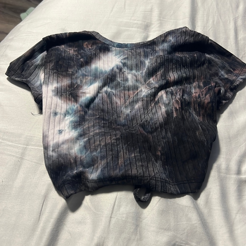 Juniors crop top